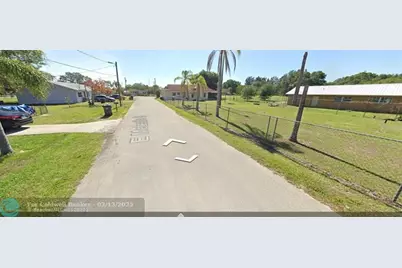 49 E Metcalfe St, Avon Park, FL 33825 - Photo 7