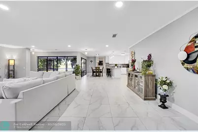 1618  The 12th Fairway, Wellington, FL 33414 - Photo 5