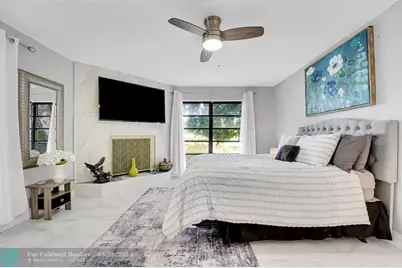 1618  The 12th Fairway, Wellington, FL 33414 - Photo 19