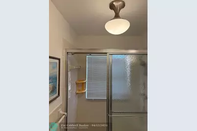 1055  Country Club Dr, Unit #404, Margate, FL 33063 - Photo 17