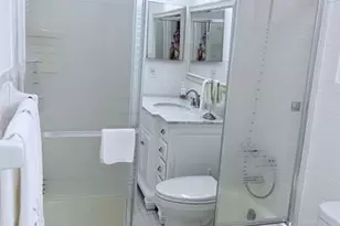 1055 Country Club Dr, Margate, FL 33063 - Photo 27