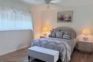 1055 Country Club Dr, Margate, FL 33063 - Photo 23