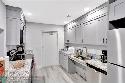 7290 NW 1st St, Unit #205, Margate, FL 33063 - Photo 27