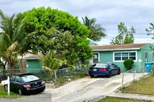 111 Ocean Pkwy, Boynton Beach, FL 33435 - Photo 1