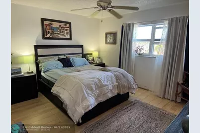 802 SE 7th St, Unit #306, Deerfield Beach, FL 33441 - Photo 7
