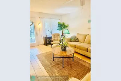 802 SE 7th St, Unit #306, Deerfield Beach, FL 33441 - Photo 17
