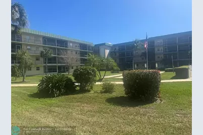 802 SE 7th St, Unit #306, Deerfield Beach, FL 33441 - Photo 23