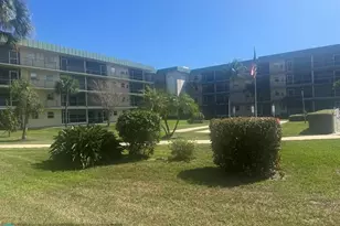 802 SE 7th St, Deerfield Beach, FL 33441 - Photo 23