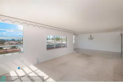 1985 S Ocean Dr, Unit #2E, Hallandale Beach, FL 33009 - Photo 9