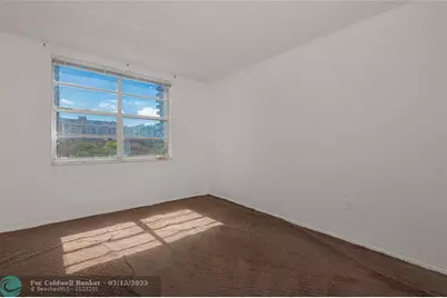1985 S Ocean Dr, Unit #2E, Hallandale Beach, FL 33009 - Photo 21