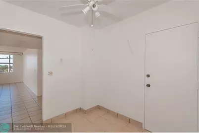1985 S Ocean Dr, Unit #2E, Hallandale Beach, FL 33009 - Photo 17