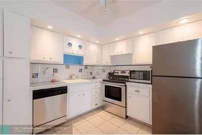 1985 S Ocean Dr, Unit #2E, Hallandale Beach, FL 33009 - Photo 15