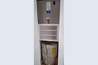 2860  Somerset Dr, Unit #416, Lauderdale Lakes, FL 33311 - Photo 25