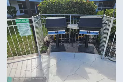 580  Egret Dr, Unit #310, Hallandale Beach, FL 33009 - Photo 31