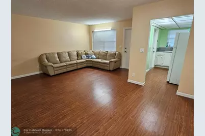 580  Egret Dr, Unit #310, Hallandale Beach, FL 33009 - Photo 7