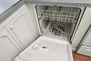 580 Egret Dr, Hallandale Beach, FL 33009 - Photo 11