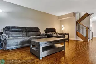 2070 SW 90th Ave, Davie, FL 33324 - Photo 15