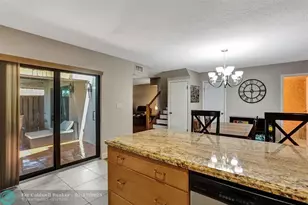 2070 SW 90th Ave, Davie, FL 33324 - Photo 7