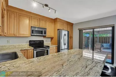 2070 SW 90th Ave, Unit #C-14, Davie, FL 33324 - Photo 9