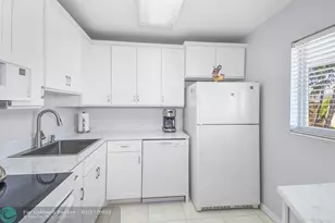 2164 NE 1st Way, Boynton Beach, FL 33435 - Photo 11