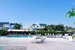 7837 Golf Cir Dr, Margate, FL 33063 - Photo 23