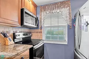 7837 Golf Cir Dr, Margate, FL 33063 - Photo 5