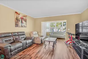 7837 Golf Cir Dr, Margate, FL 33063 - Photo 9