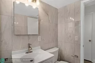 625 Orton Ave, Fort Lauderdale, FL 33304 - Photo 17