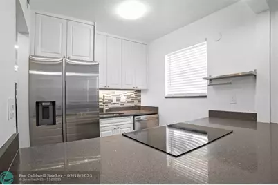 625  Orton Ave, Unit #18, Fort Lauderdale, FL 33304 - Photo 13