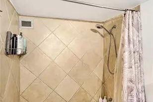 6770 Indian Creek Dr, Miami Beach, FL 33141 - Photo 27