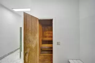 6770 Indian Creek Dr, Miami Beach, FL 33141 - Photo 31