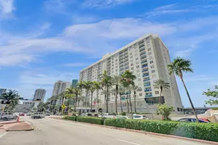 6770 Indian Creek Dr, Miami Beach, FL 33141 - Photo 3