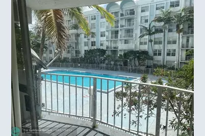 486 NW 165th Street Rd, Unit #B 206, Miami, FL 33169 - Photo 1