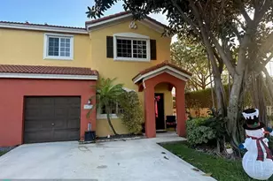 10320 SW 18th St, Miramar, FL 33025 - Photo 1