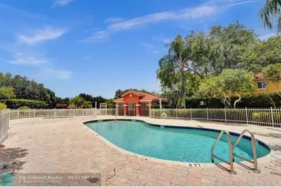 10320 SW 18th St, Unit #10320, Miramar, FL 33025 - Photo 11