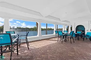 580 Pacific Grove Dr, West Palm Beach, FL 33401 - Photo 27