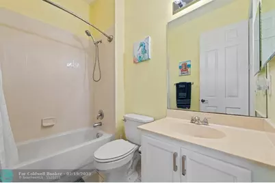 580  Pacific Grove Dr, Unit #3, West Palm Beach, FL 33401 - Photo 23