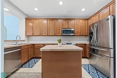 580  Pacific Grove Dr, Unit #3, West Palm Beach, FL 33401 - Photo 9