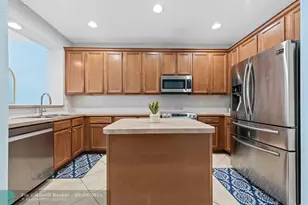 580 Pacific Grove Dr, West Palm Beach, FL 33401 - Photo 9