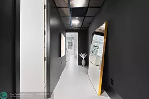 425 N Andrews Ave, Fort Lauderdale, FL 33301 - Photo 13