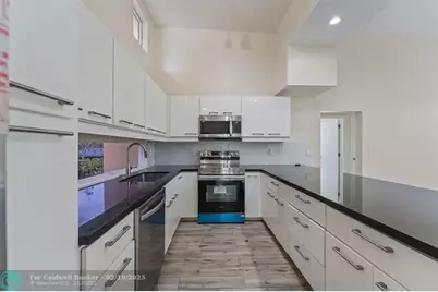 4620 NE 18 Ave, Pompano Beach, FL 33064 - Photo 7