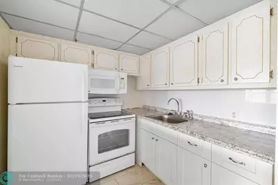 358  Dorset I, Unit #358, Boca Raton, FL 33434 - Photo 3