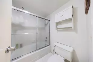 905 Cypress Terrace, Pompano Beach, FL 33069 - Photo 11