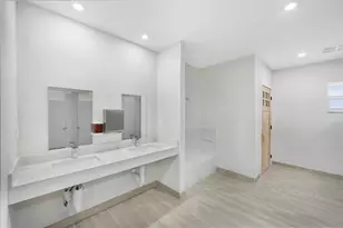 905 Cypress Terrace, Pompano Beach, FL 33069 - Photo 31