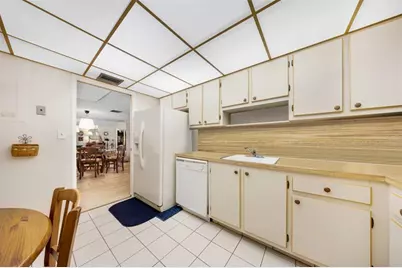 905  Cypress Ter, Unit #202, Pompano Beach, FL 33069 - Photo 21