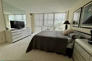 2841 N Ocean Blvd, Fort Lauderdale, FL 33308 - Photo 11