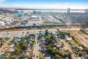 555 W 2nd St, Riviera Beach, FL 33404 - Photo 17