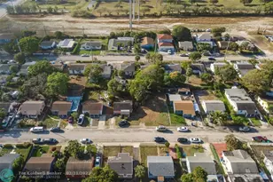 555 W 2nd St, Riviera Beach, FL 33404 - Photo 21