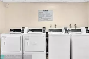 6061 N Falls Cir Dr, Lauderhill, FL 33319 - Photo 29