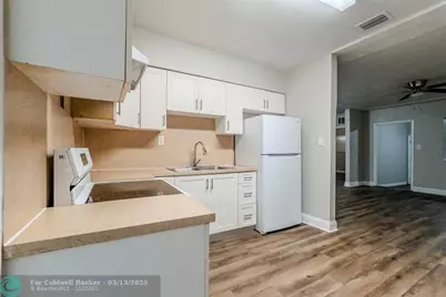 734 SW 4th St, Dania Beach, FL 33004 - Photo 5